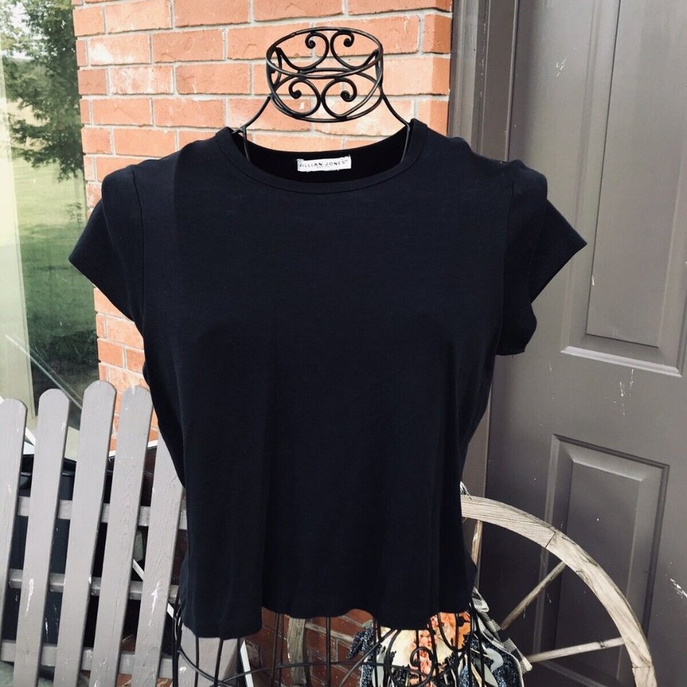 Jillian Jones Brand Women's Pullover Shirt Top Blouse Size M Petite